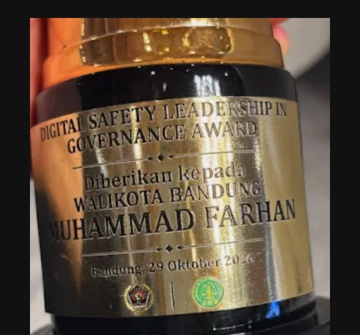 Wali Kota Bandung Raih Penghargaan Digital Safety Leadership in Governance Award