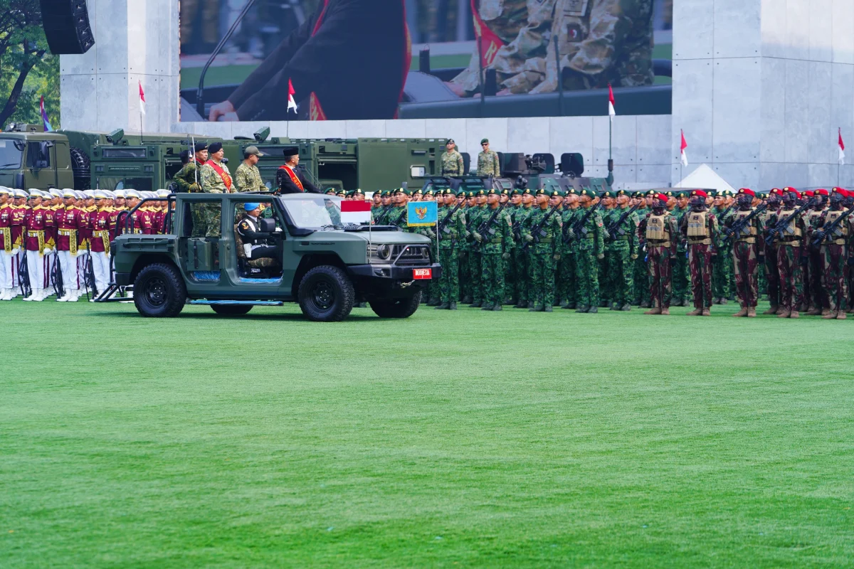 Panglima TNI Tinjau Gladi Bersih Upacara HUT Ke-81 TNI