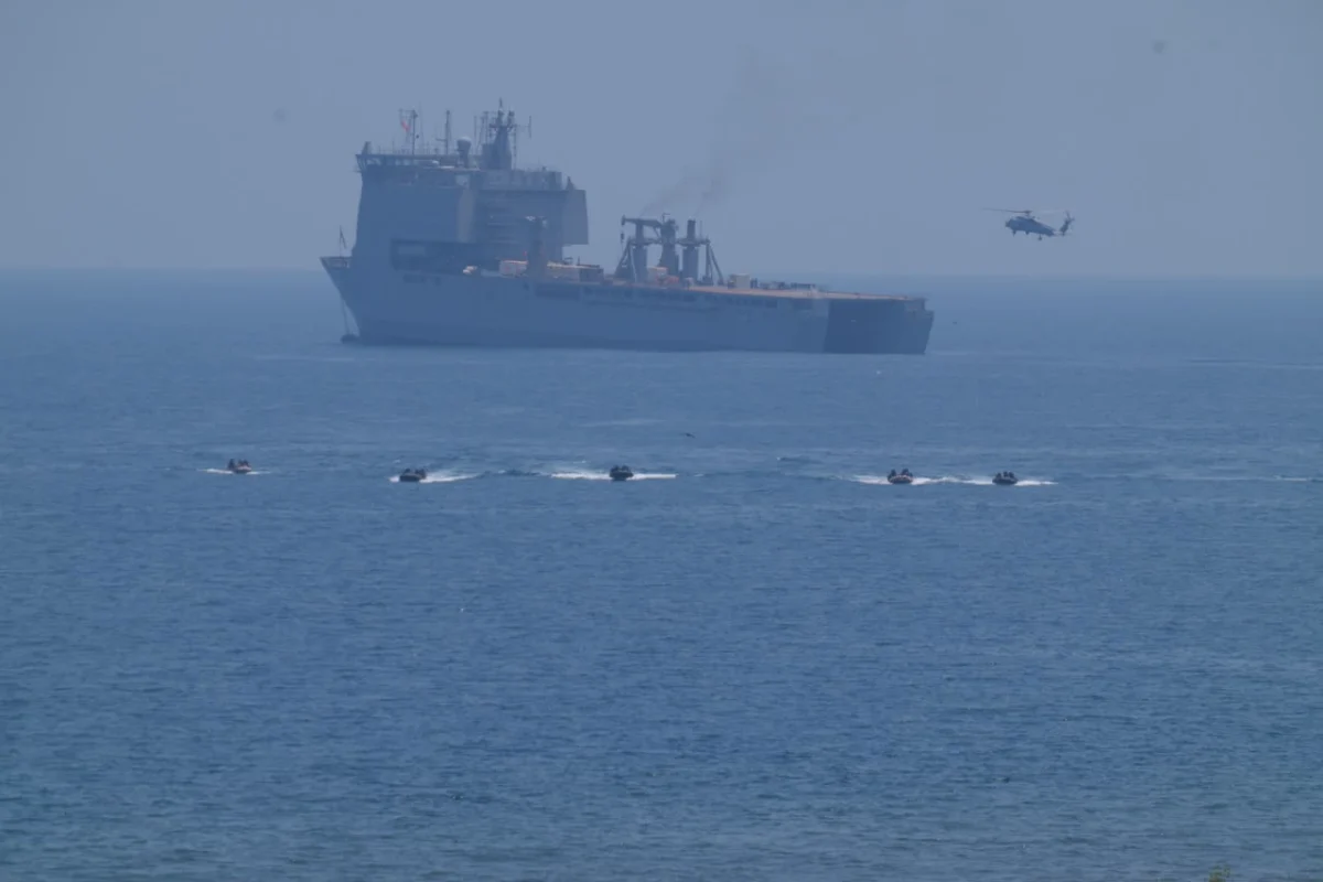 TNI–ADF Padukan Kekuatan Laut dan Udara dalam Demo Pendaratan Amfibi Keris Woomera 2026