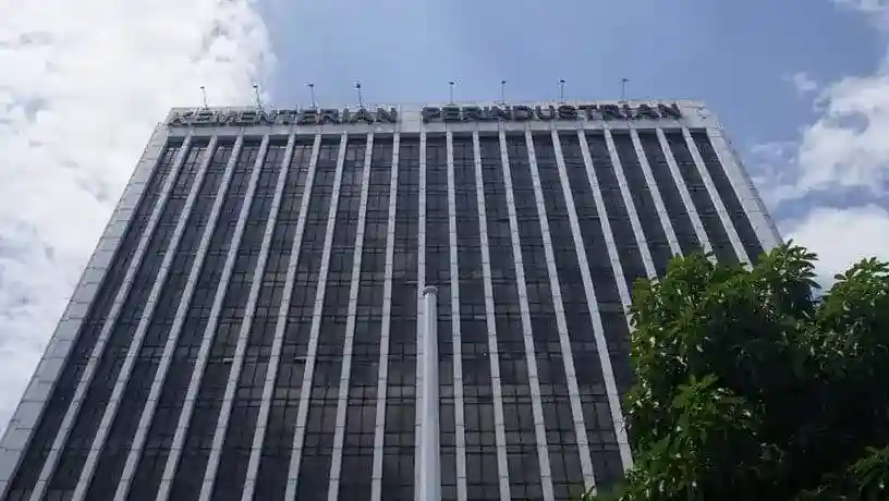 Aturan Kemasan Seragam Rokok Dicoret, Industri Diminta Perbesar Peringatan