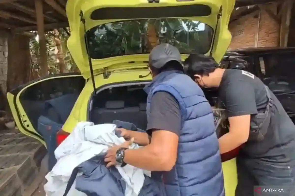 Operasi Gabungan di Kampung Berlan Amankan Delapan Orang dalam Kasus Narkoba