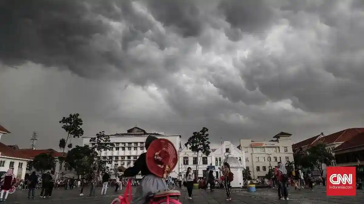 Awan Konvektif Menguat di Jawa dan Aceh, Ini Risiko Cuaca yang Perlu Diwaspadai