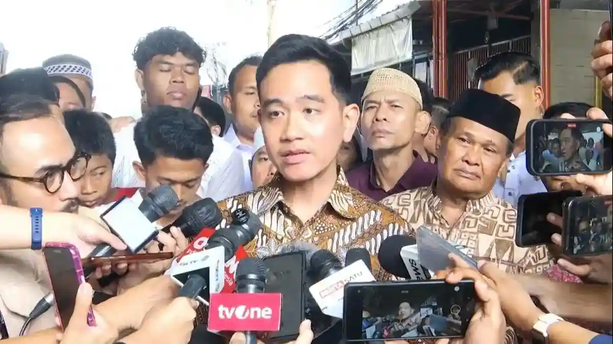 Gibran Hormati Pencabutan Gugatan Ijazah dan Serahkan Proses kepada Hakim