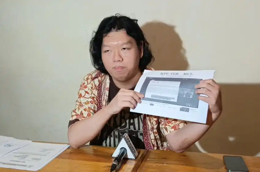 Aktivis Soroti Dokumen Pencalonan Gibran yang Disebut Belum Lengkap