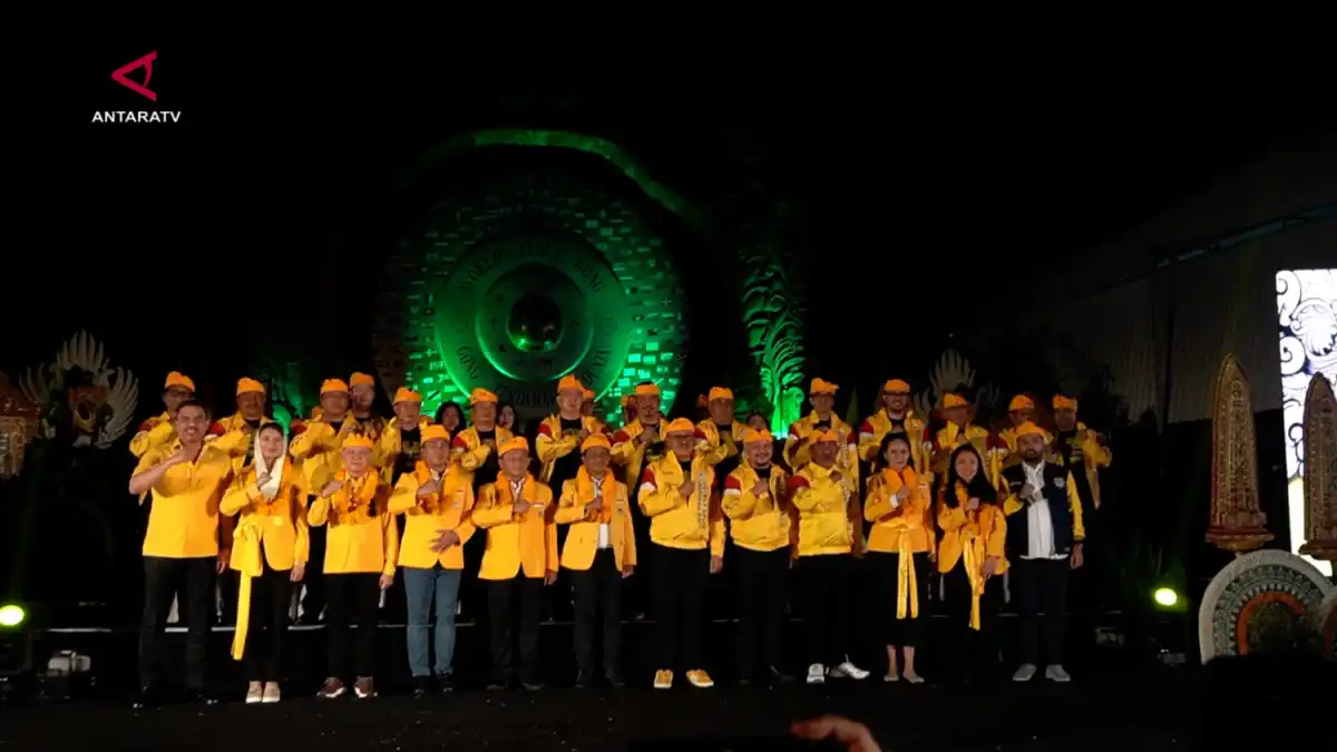 Bahlil Dorong Anak Muda dan Gen Z Terlibat dalam Politik Golkar