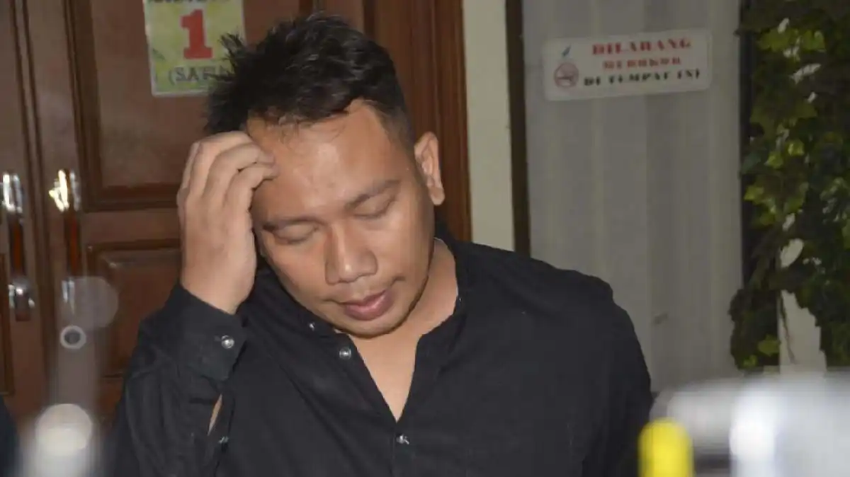 Vicky Prasetyo Ungkap Detik-Dキet Dede Sunandar Tumbang dalam Laga Tinju 2 Lawan 1