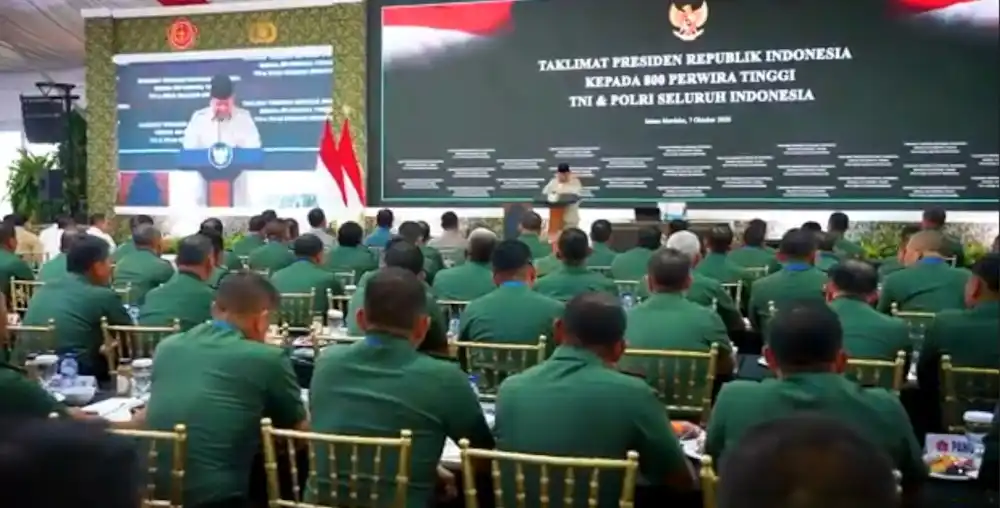 Presiden Prabowo Beri Taklimat kepada 800 Perwira Tinggi TNI-Polri di Istana