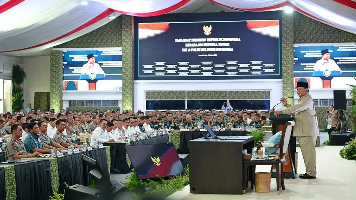 Prabowo Bekali 800 Pati TNI-Polri dengan Arahan Menghadapi Tantangan Zaman
