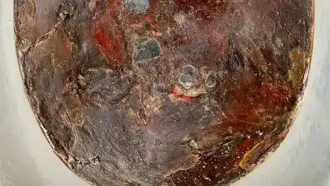 Apakah benar terjadi perubahan warna