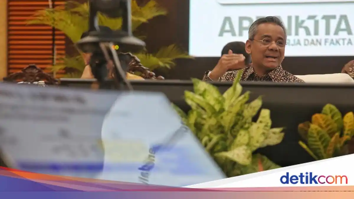 Defisit APBN terjadi karena penerimaan lebih kecil dibanding belanja negara