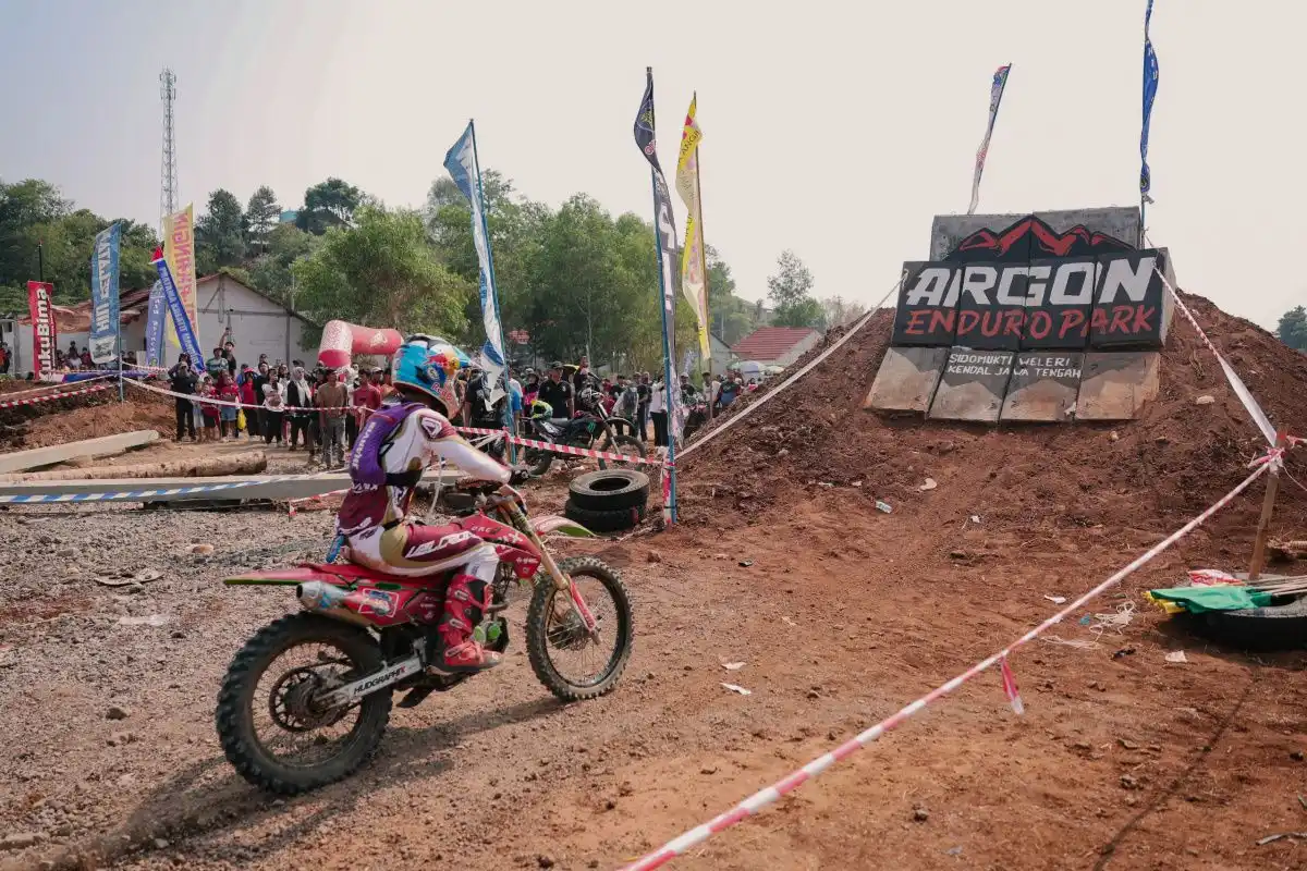 Gubernur Jateng Cup Hard Enduro dorong ekonomi warga sekitar Kendal