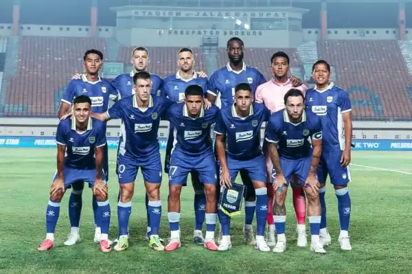 Persib Bandung Gagal Menang, Dewa United Samakan Skor 2-2 di Super League