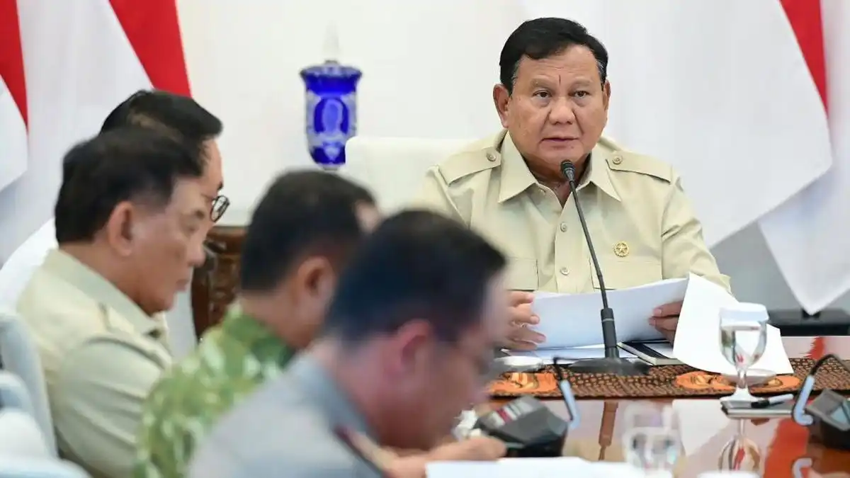 Prabowo Bahas Percepatan Penanganan Karhutla dalam Rapat Terbatas