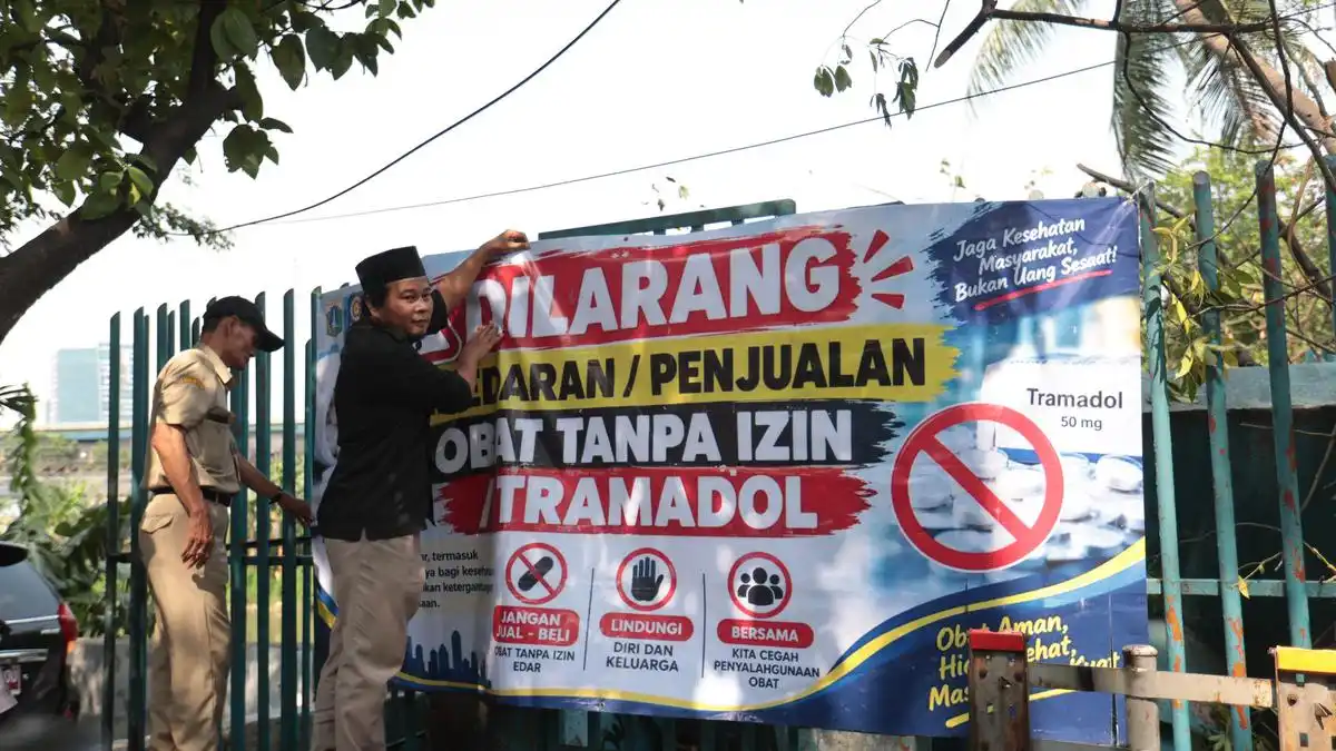 Razia Gabungan Mengungkap Temuan Tramadol di Lapak Kawasan KS Tubun