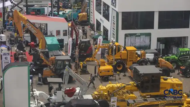 Pembiayaan Alat Berat Tertahan, Proyek Energi Terbarukan Diincar Jadi Motor Pertumbuhan