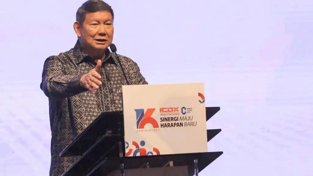 Pemerintah Siapkan Ponsel Gratis Berrekening Digital untuk Penyaluran Bansos