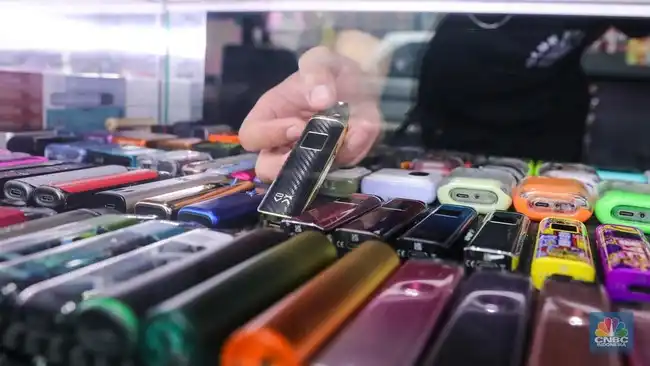 Kapolri Minta MUI Kaji Fatwa Larangan Total Vape karena Ancaman Narkotika Cair