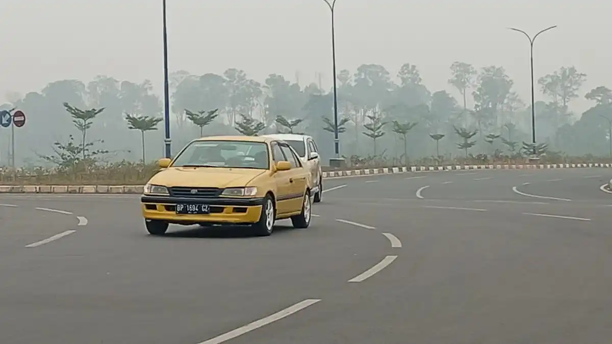 Kabut Asap Menebal di Batam, Udara Sangat Tidak Sehat dan ISPA Meningkat