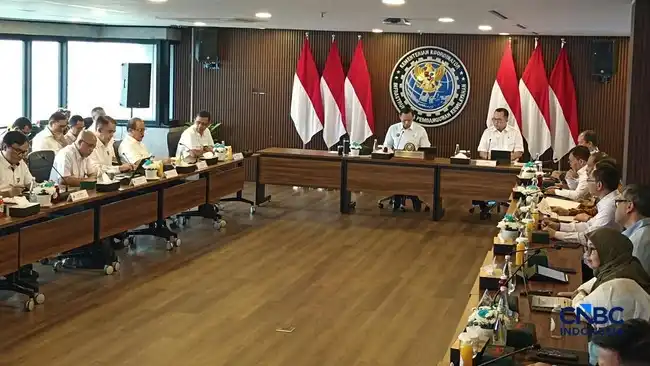 Pertumbuhan Pusat Data dan Hak Warga atas Air Bersih