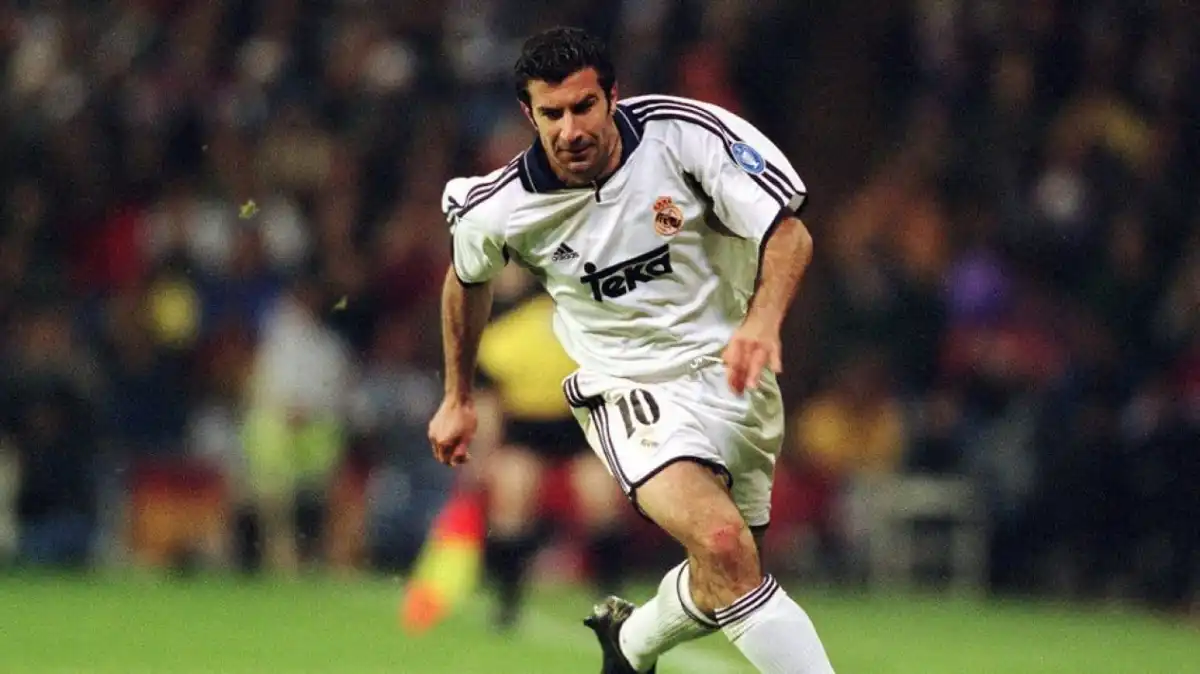 Kartu Koleksi Luis Figo Diluncurkan di Jakarta Game On 2026