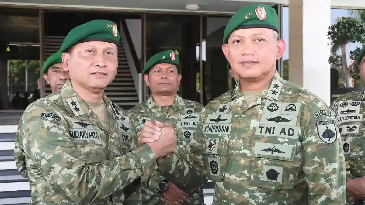 Sepuluh Kodim Beralih ke Kodam XXVI/Mataram, Penataan Komando TNI Dimulai
