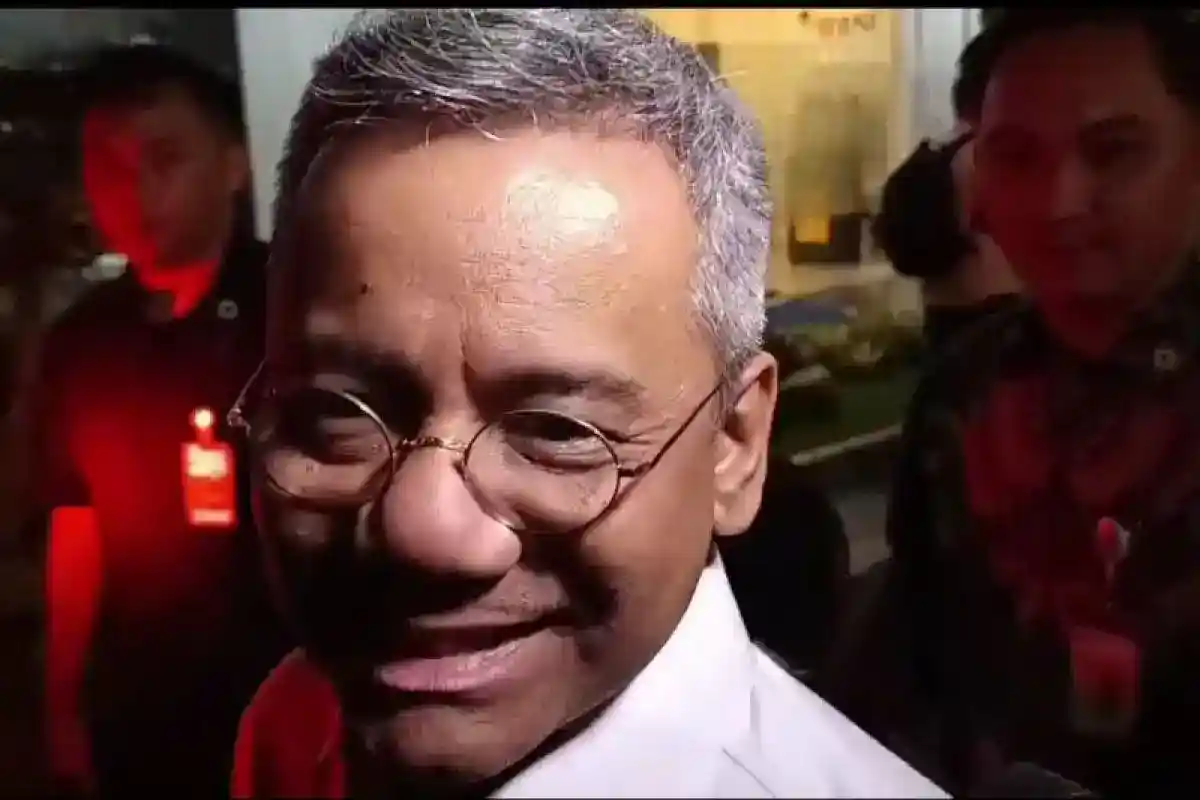 Suahasil Pastikan Gaji PNS Tetap Dibayarkan Melalui Bank