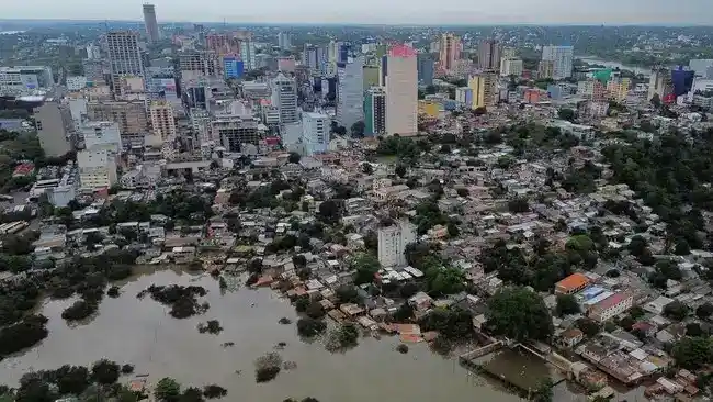 Banjir di Paraguay: Ribuan Keluarga Terdampak dan Warga Dievakuasi