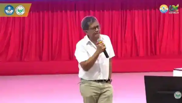 Rocky Gerung Tegaskan Hak Mahasiswa Berbicara Tanpa Meminta Izin