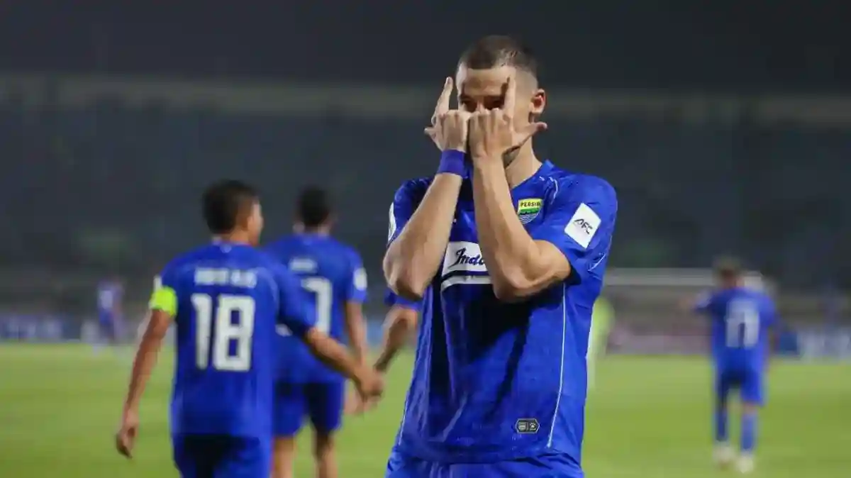 Brace Balsa Sekulic Antar Persib Menang, Sang Striker Apresiasi Umpan Berguinho
