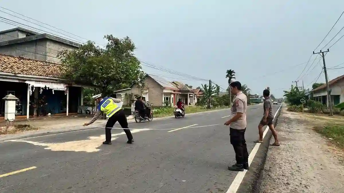 Kecelakaan di Lampung Timur: Pelajar 16 Tahun Tewas, Truk Tinggalkan Lokasi