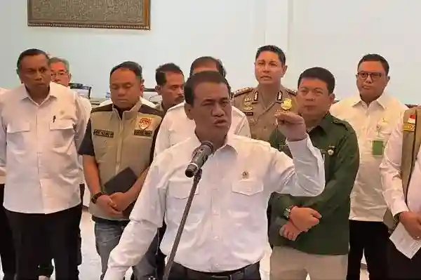 Delapan Pejabat Bulog dan Bapanas Dicopot Terkait Pengoplosan Beras SPHP