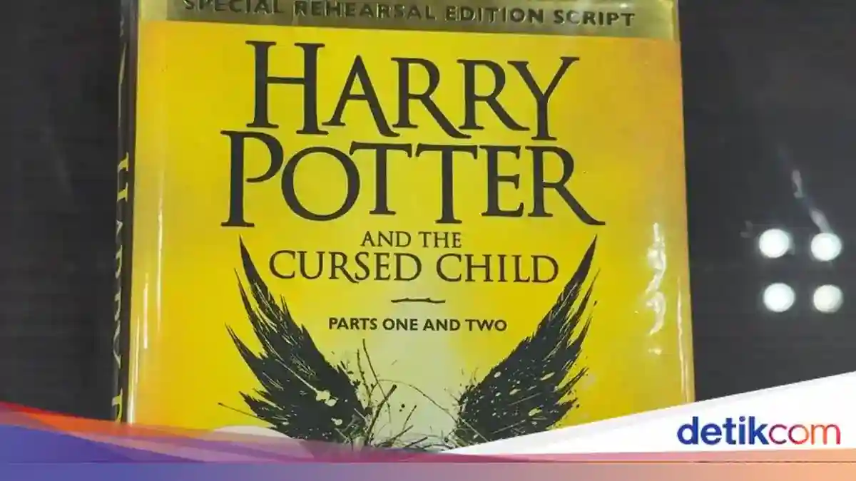 Koleksi Buku Bertanda Tangan J.K. Rowling Hadir di Indonesia, Harganya Tembus Rp497 Juta